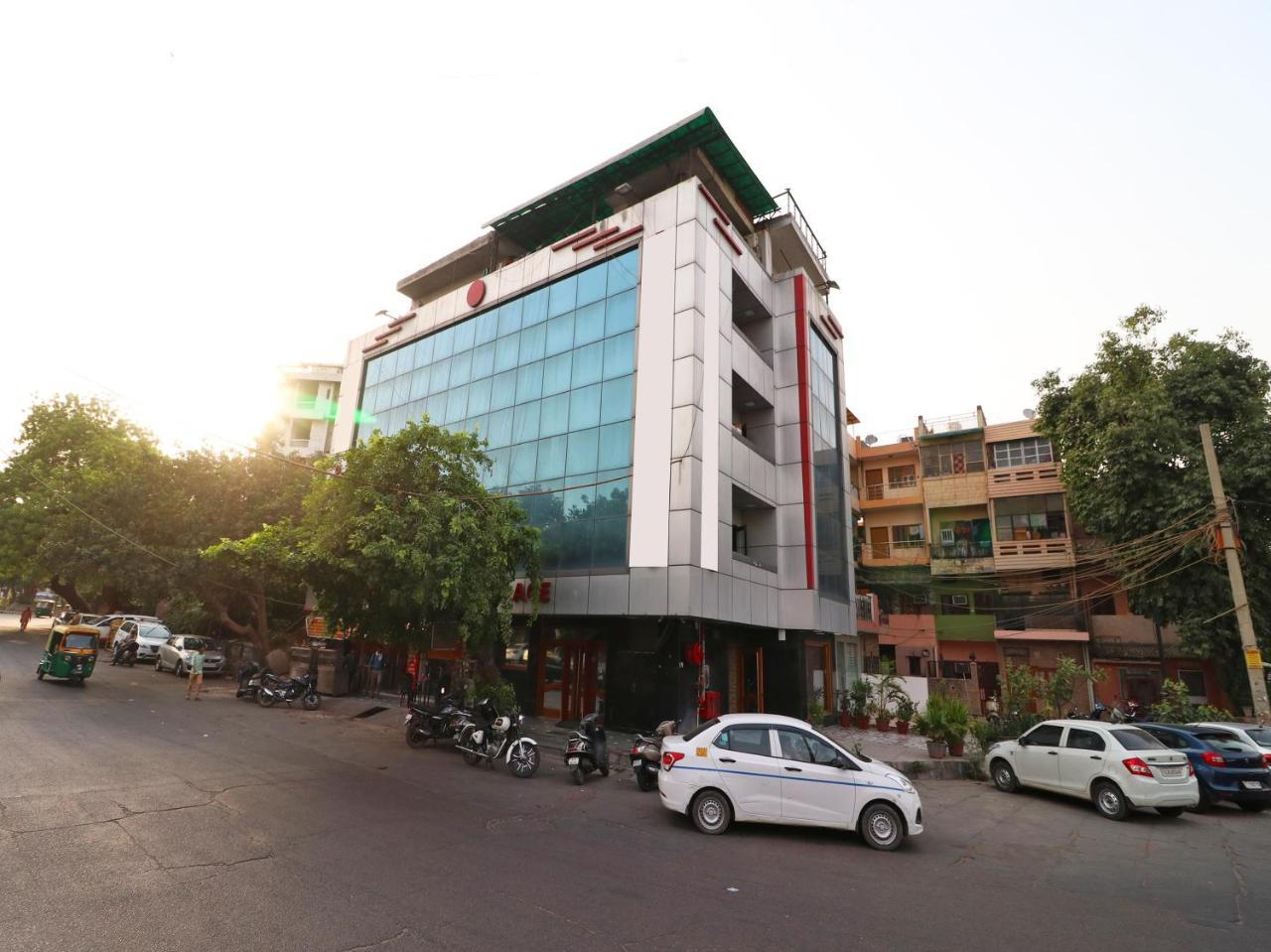 Oyo 2705 Hotel Preet Palace Nowe Delhi Zewnętrze zdjęcie
